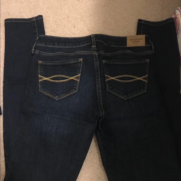 Jeans - Picture 2 of 2